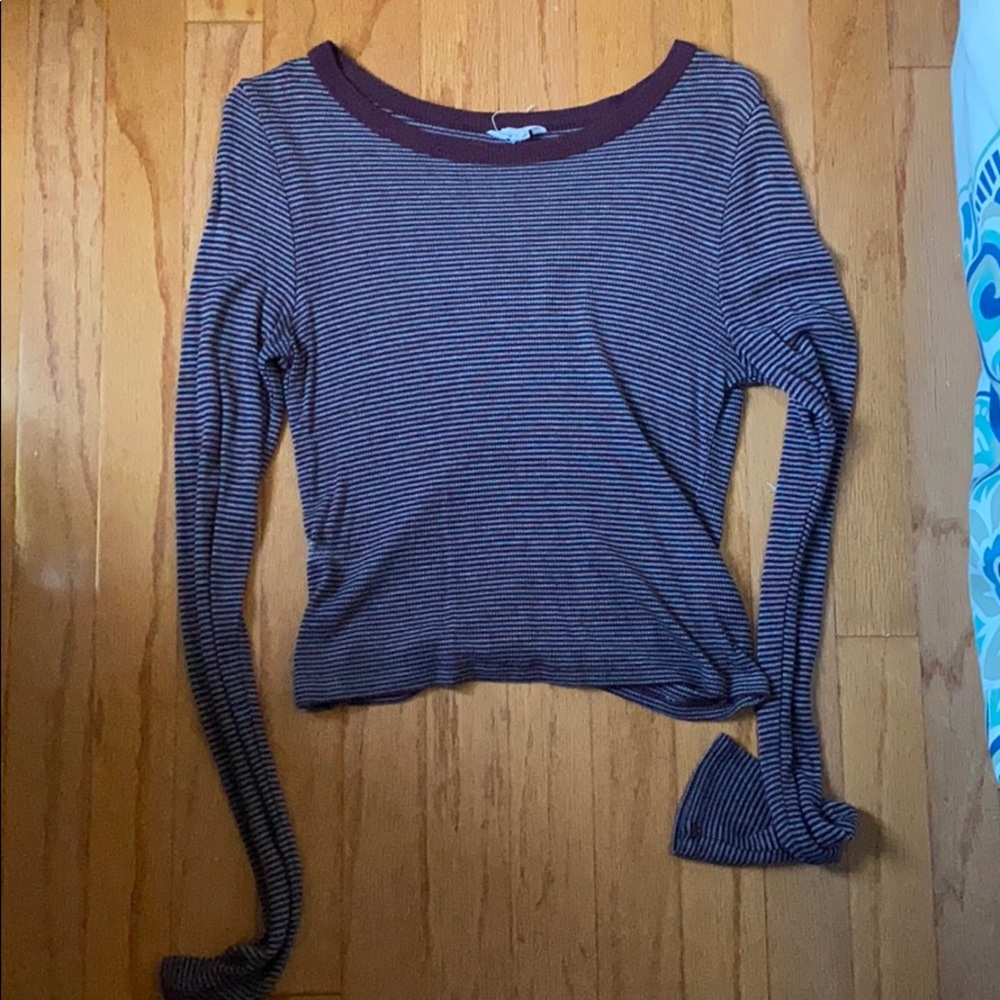Cropped long sleeve